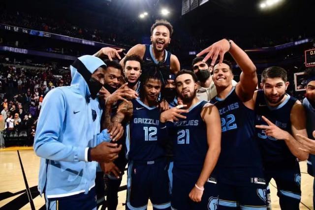 世俱杯买球平台-拼尽全力无悔青春！年轻灰熊的未来会更美好吗？